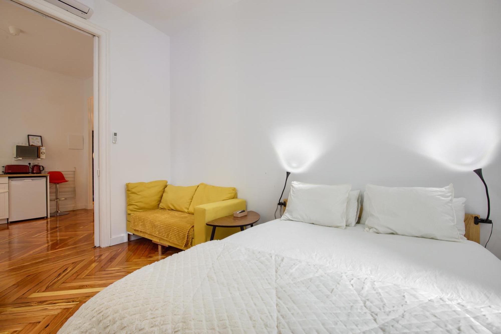 Apartament Mezzanine Orange Madryt Pokój zdjęcie