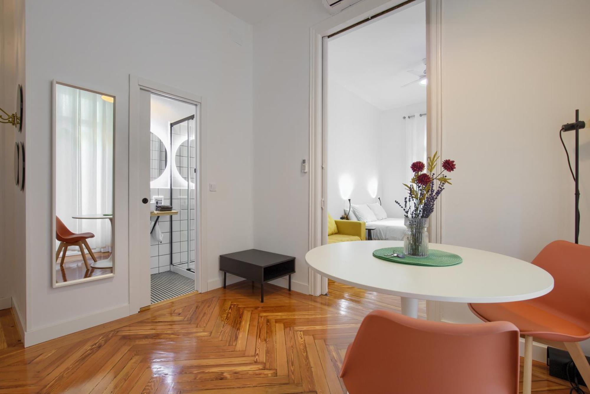 Apartament Mezzanine Orange Madryt Pokój zdjęcie